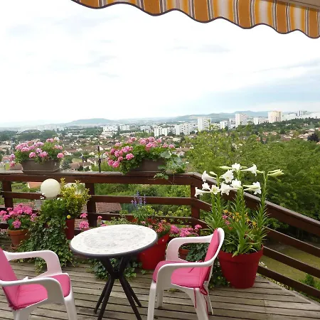 Апартаменты Les Terrasses De Bellemoure Cebazat