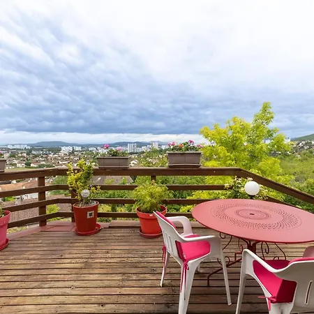 Апартаменты Les Terrasses De Bellemoure *