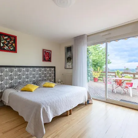 Les Terrasses De Bellemoure Апартаменты Cebazat